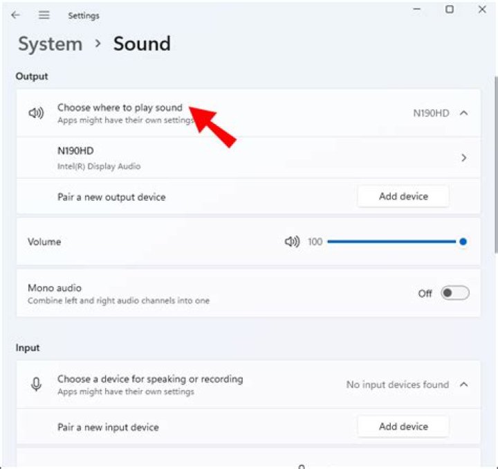 How do I get Windows 10 to recognize my external microphone?