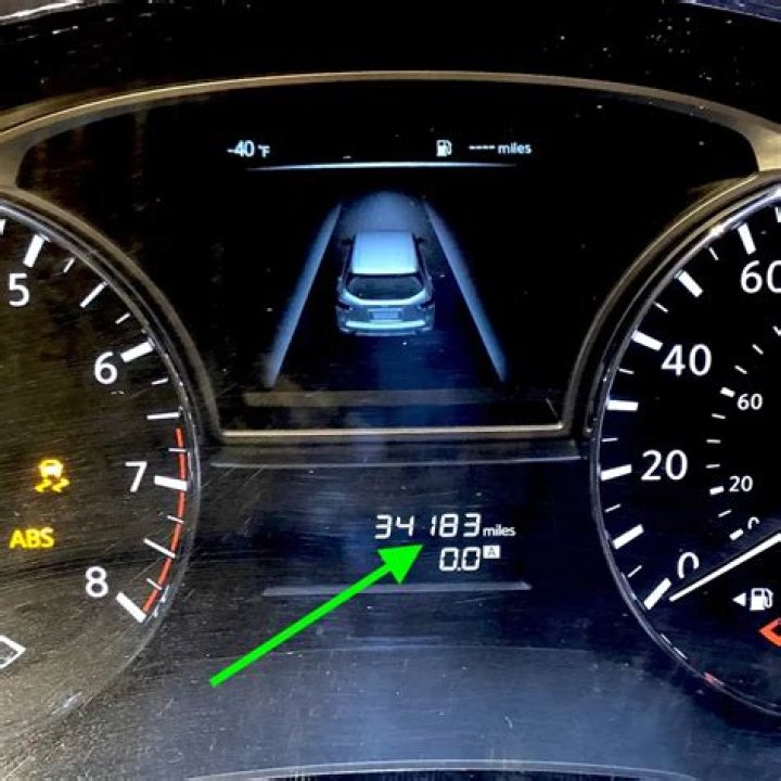 How do I read HD Tune?