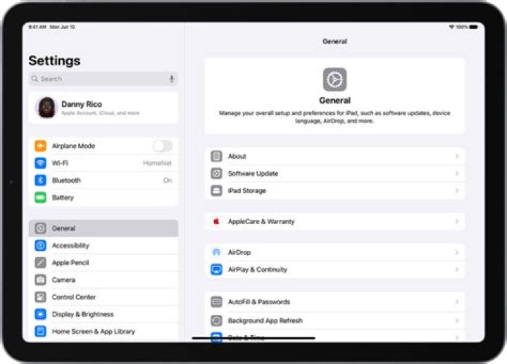 How do you search on iPad 2?