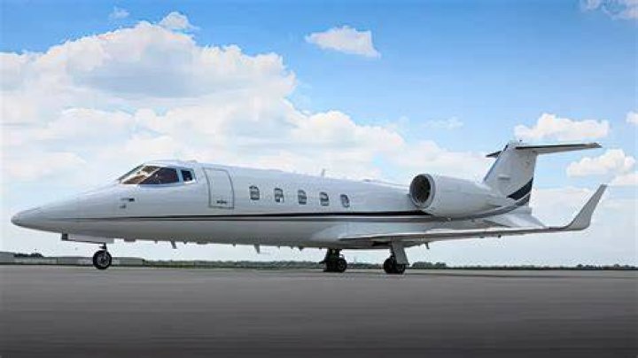 How much does a Learjet 85 cost?