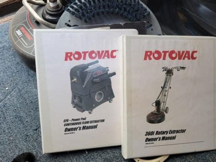 How much does a Rotovac 360i weigh?