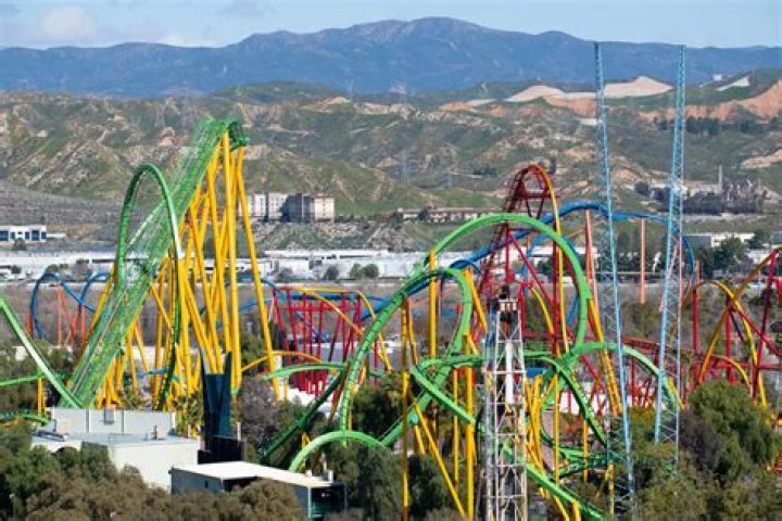 Is Six Flags Magic Mountain open in Texas?