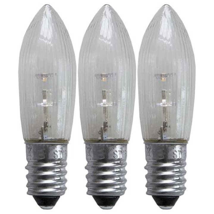 Is there an E10 light bulb?