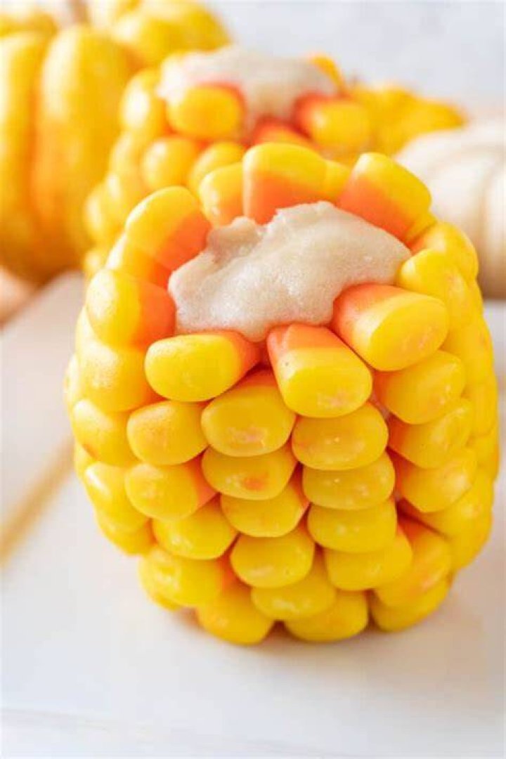 What do candy corns look like?