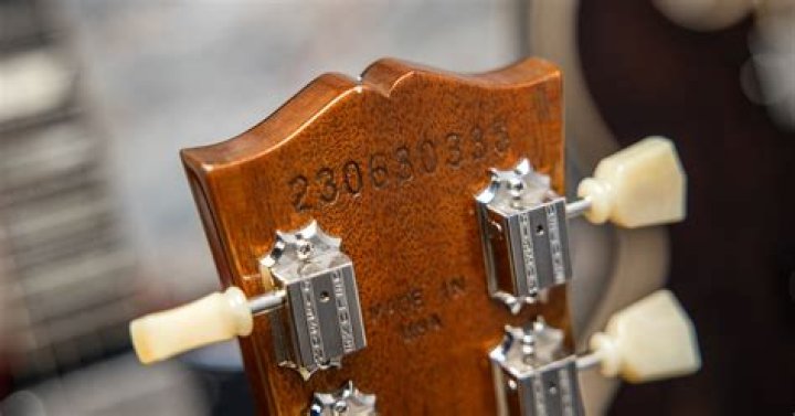 When did Gibson change serial numbers?