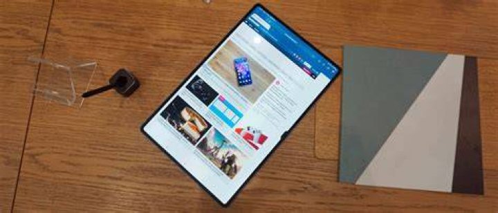 Why is my Samsung screen not rotating?